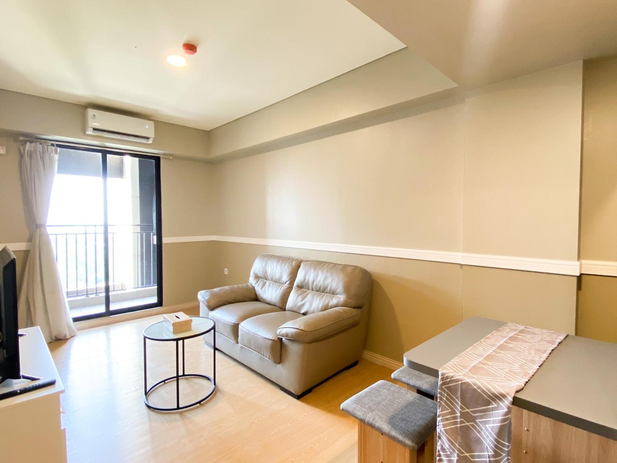 Comfort Stay And Simply 2Br At Meikarta Apartment By Travelio Cikarang Exterior foto